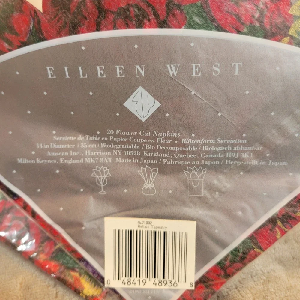 MacKenzie-Childs Eileen West VTG Napkins Lot Floral Scalloped Round Flower Fan